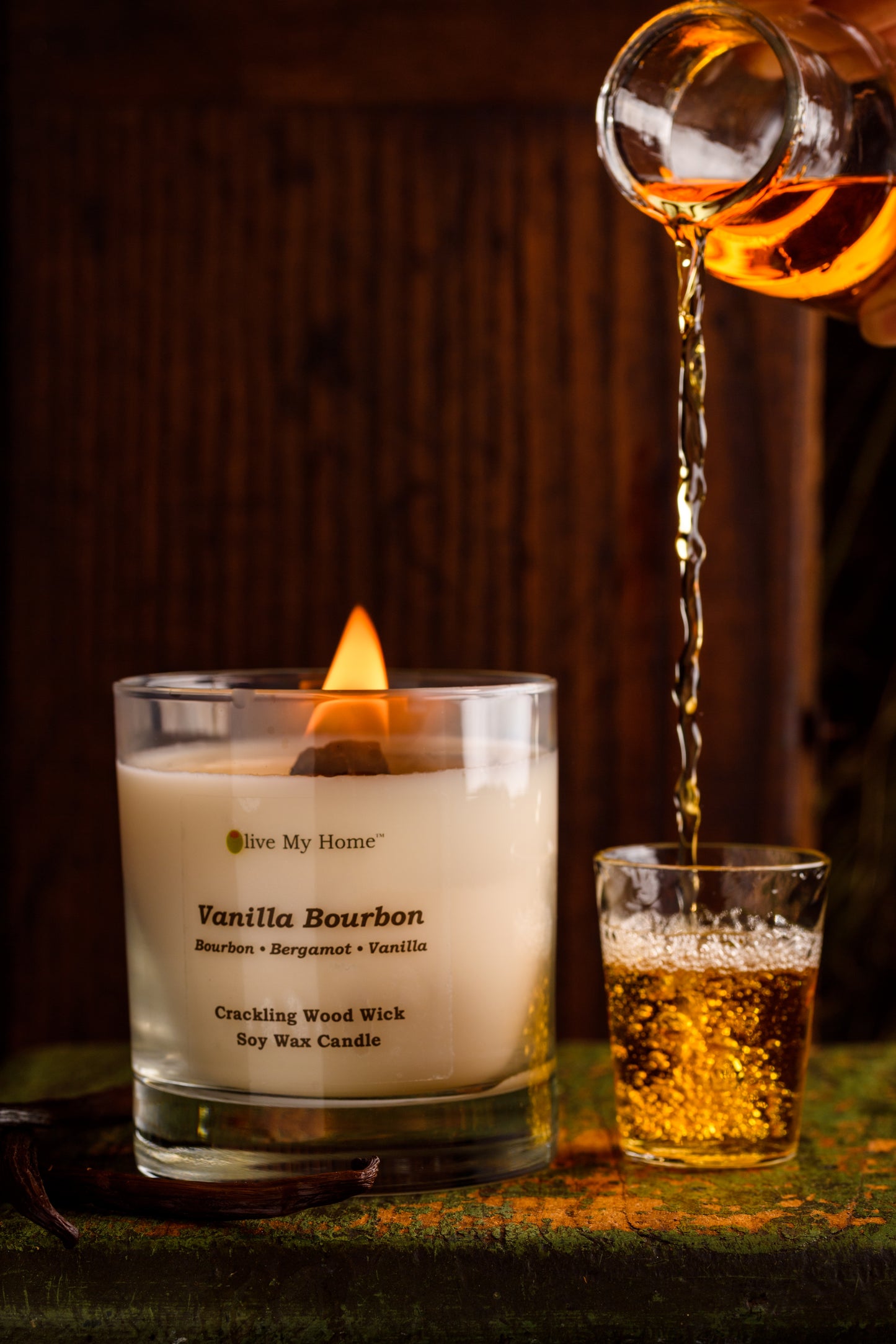 Vanilla bourbon wood wick soy candle